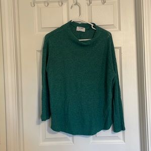 Loose neck sweater